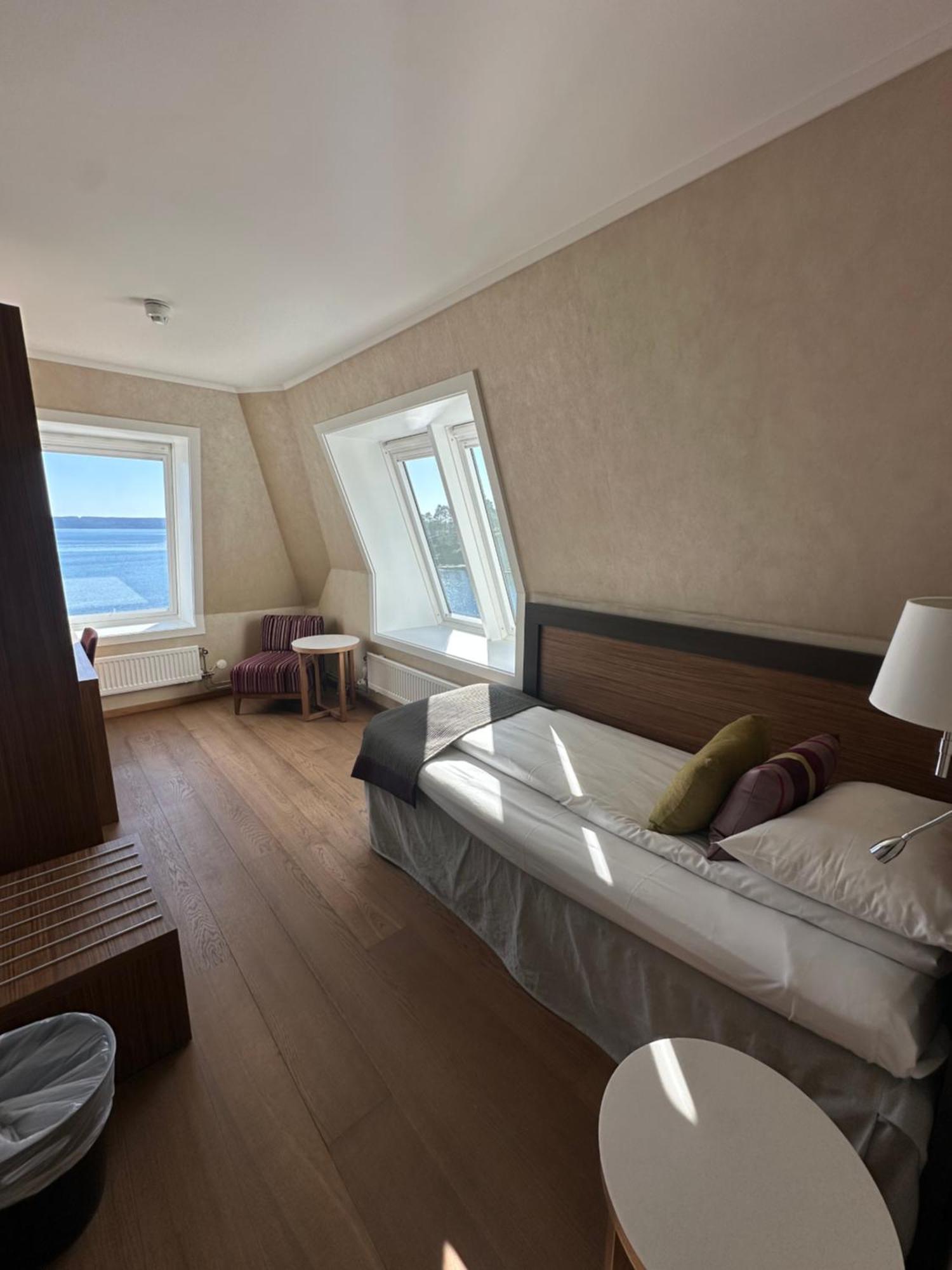 Holmen Fjordhotell Nesbru ภายนอก รูปภาพ